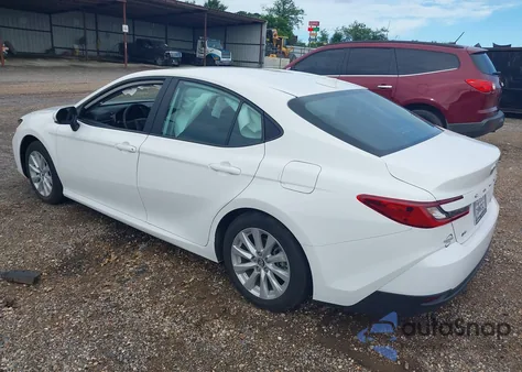 2025 Toyota Camry Le/Se/Xle/Xse from USA, damaged, VIN 4T1DAACK2SU009601